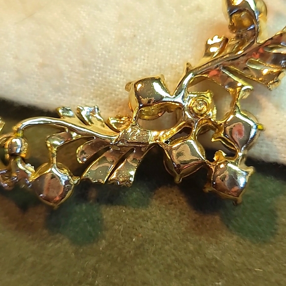 Purple Coro Necklace - Picture 3 of 3